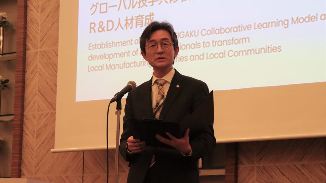 武田副学長による閉会挨拶　