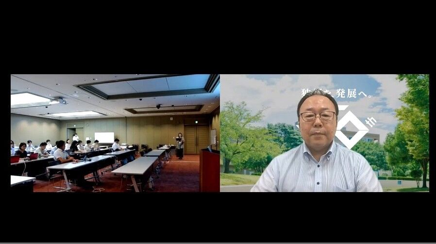 図書館情報交流集会の開会挨拶