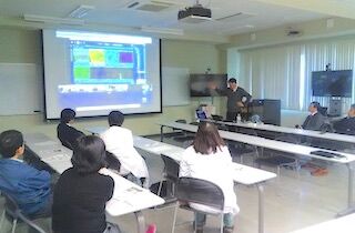 函館高専での打合せ・半遠隔操作の様子1