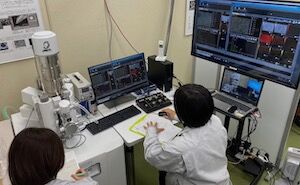 分析打ち合わせの様子