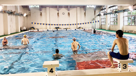 水泳部の活動の様子